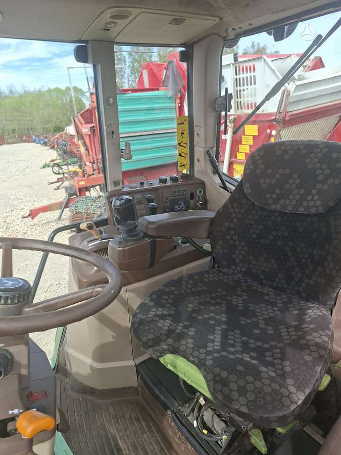 John Deere 6420, тракторы