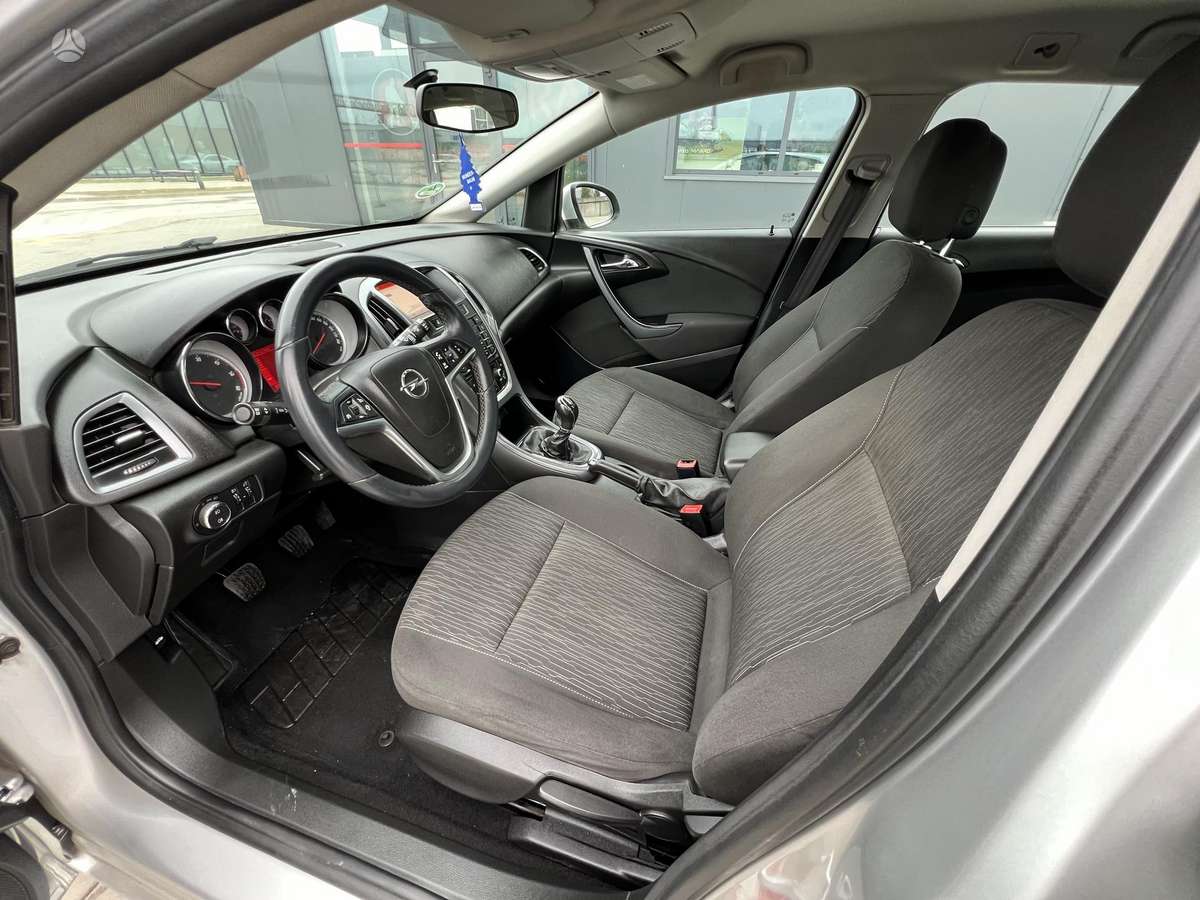 Opel Astra, 1.6 l., Универсал