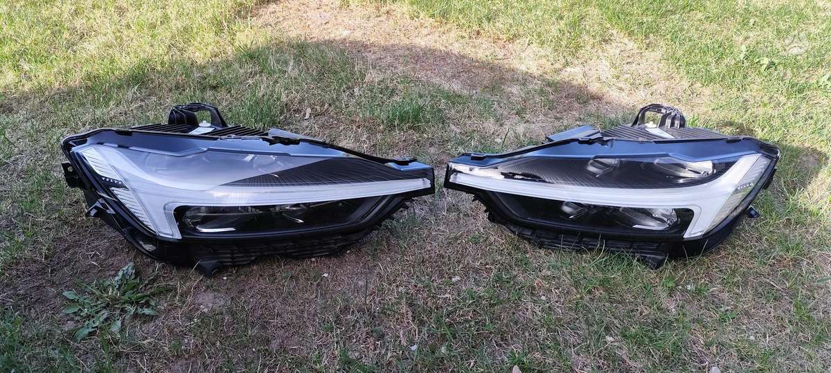 Volvo XC60, 32404709, lights