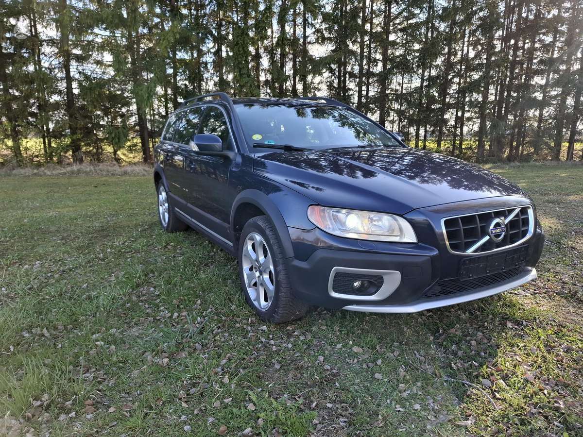 Volvo XC70, 2.0 l., wagon