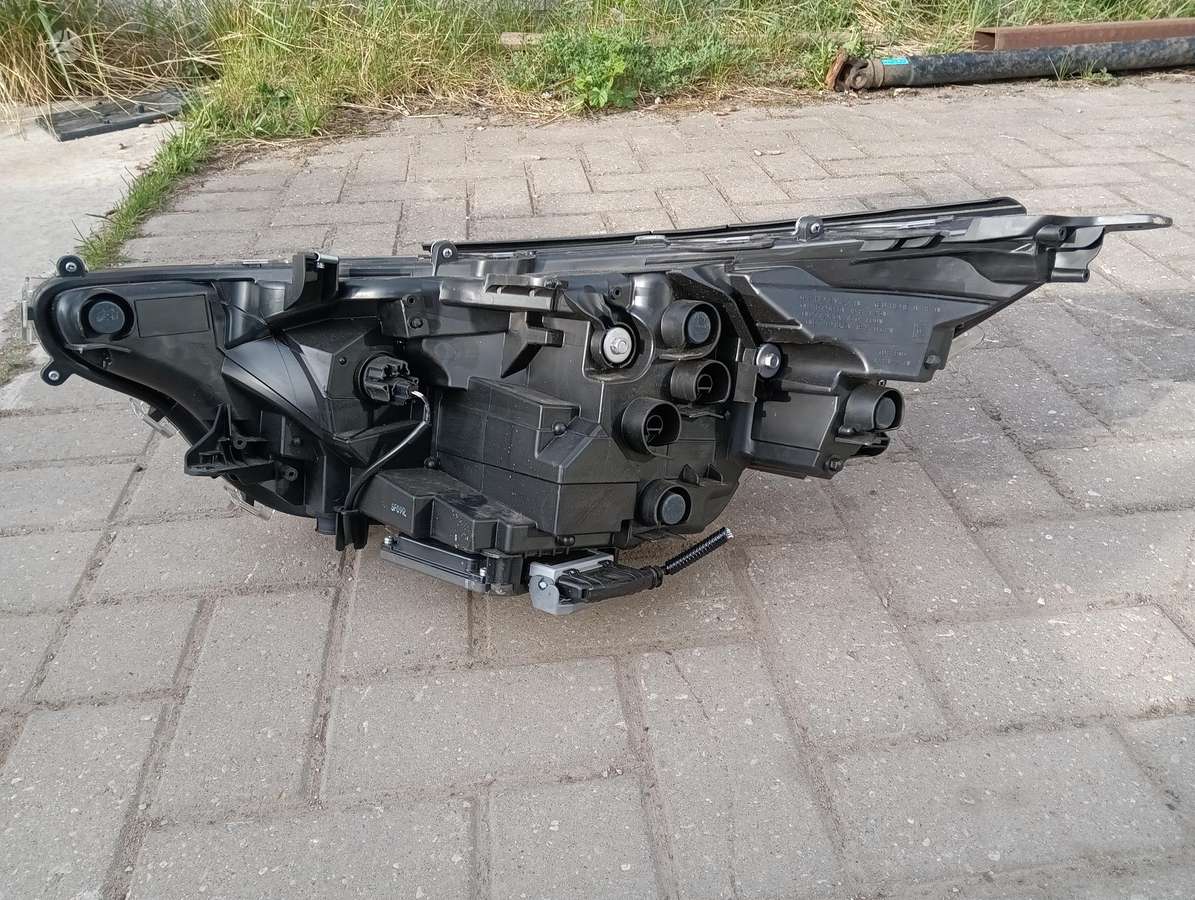 Toyota RAV4 body parts