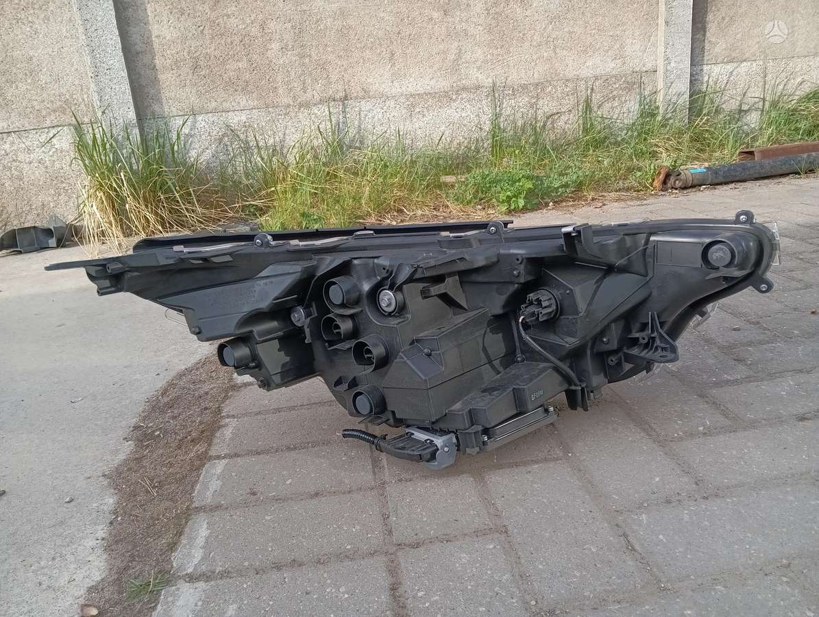 Toyota RAV4 body parts