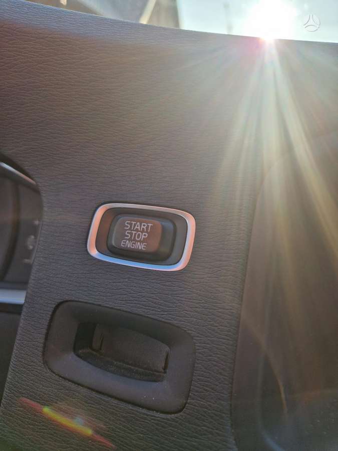 Volvo S60, 2.0 l., Седан