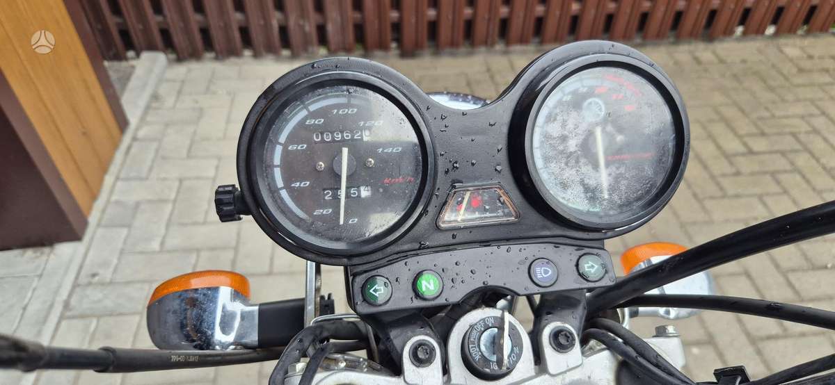 Yamaha YBR 124cc, choppers / cruisers / custom
