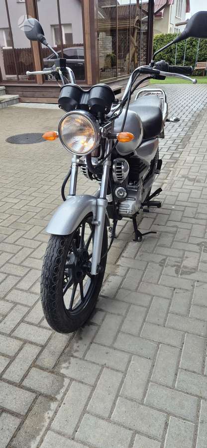 Yamaha YBR 124cc, choppers / cruisers / custom