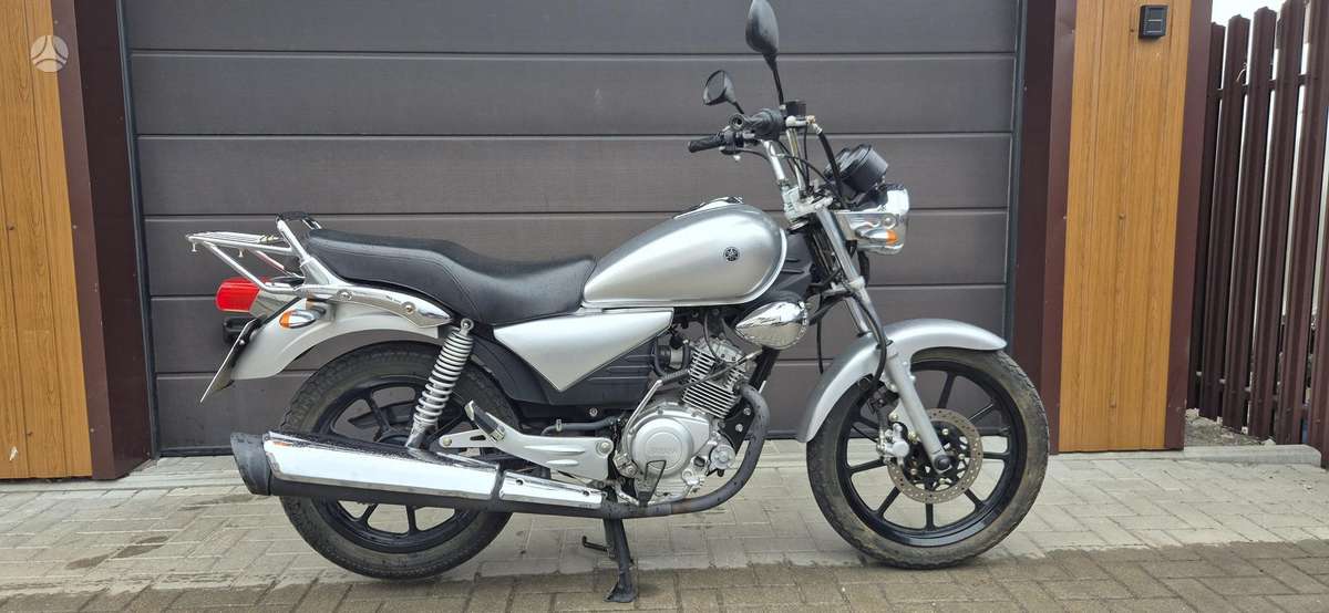 Yamaha YBR 124cc, choppers / cruisers / custom