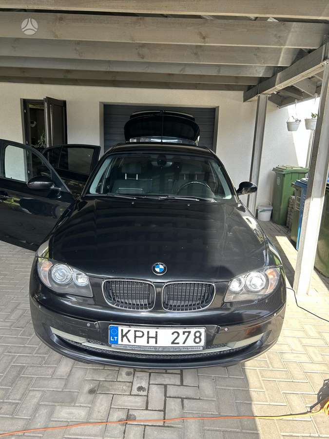BMW 118, 2.0 l., hatchback