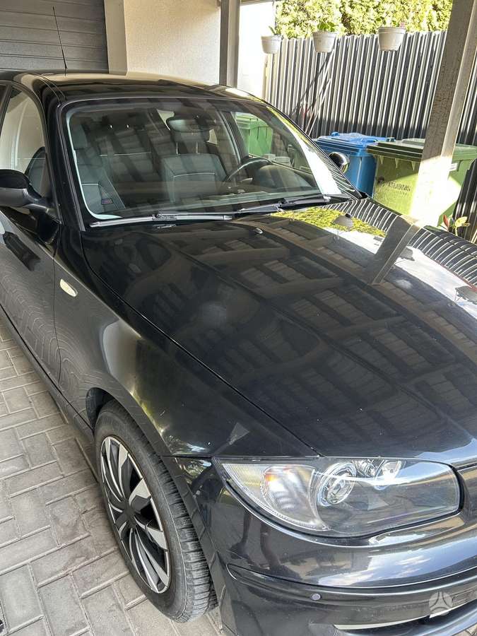 BMW 118, 2.0 l., hatchback