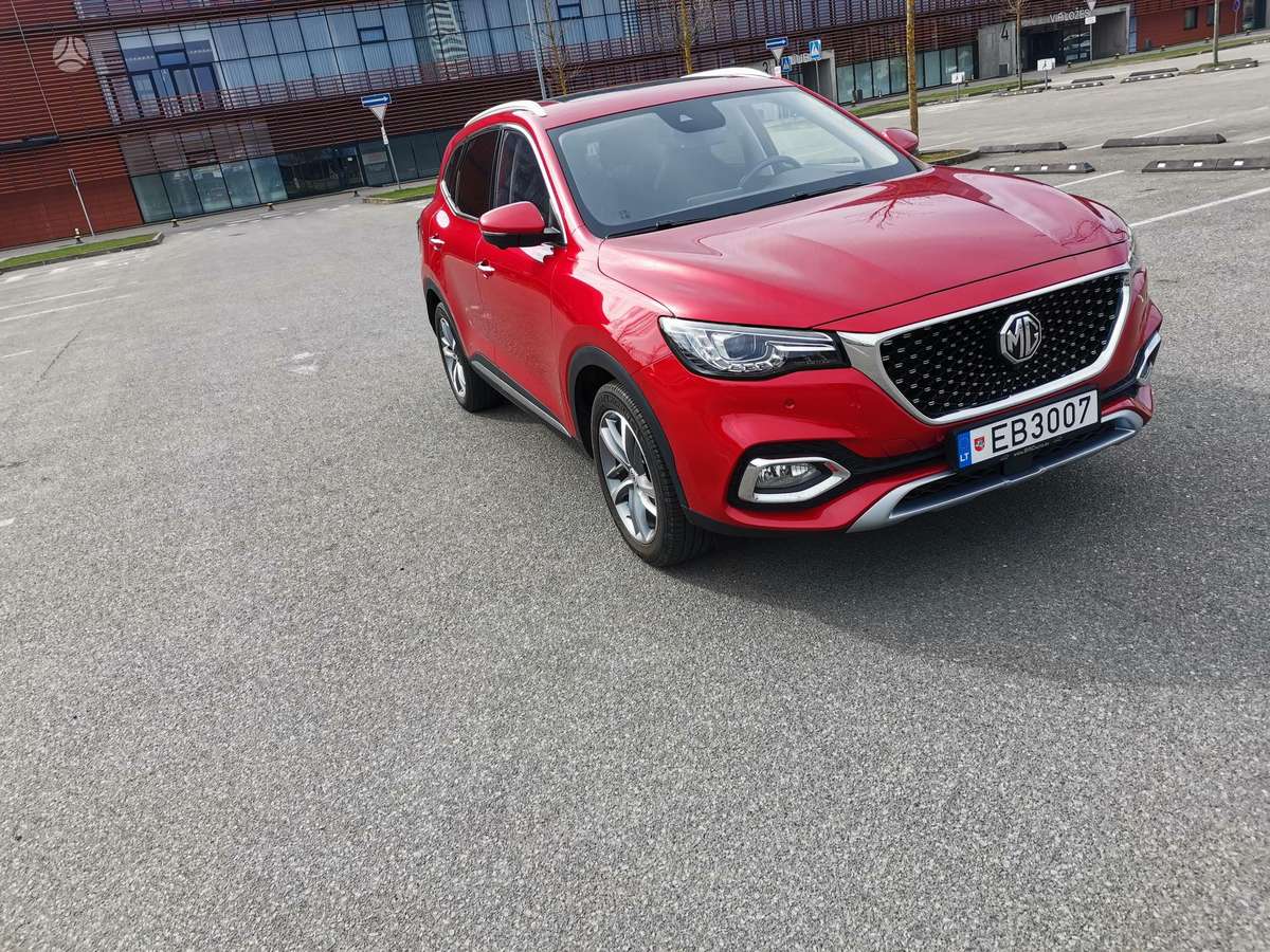 MG EHS, 1.5 l., off-road / crossover