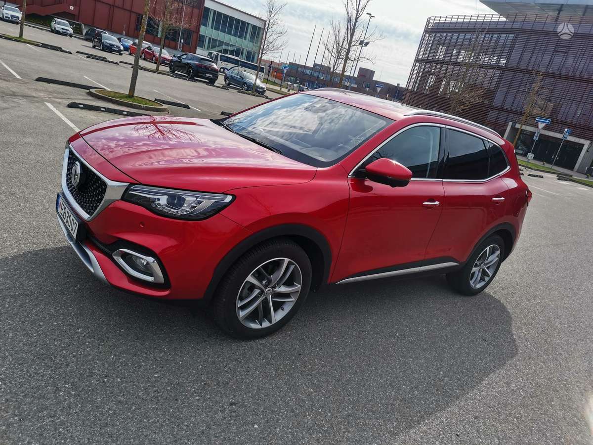 MG EHS, 1.5 l., off-road / crossover