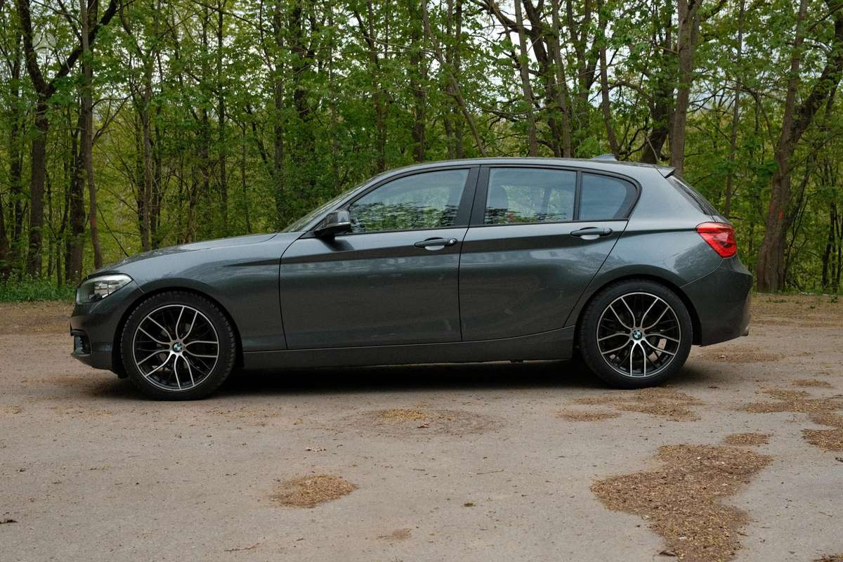 BMW 116, 1.5 l., Хэтчбек