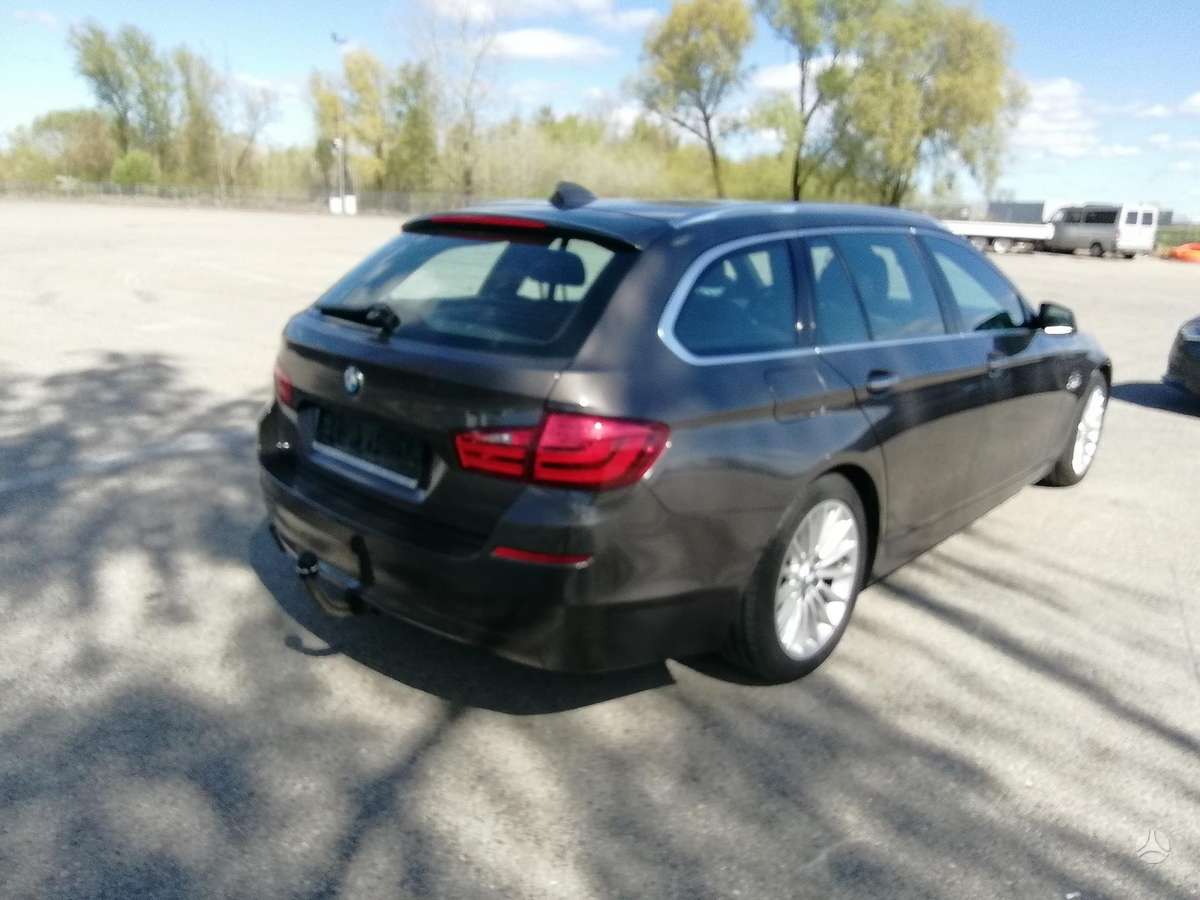 BMW 530, 3.0 l., wagon