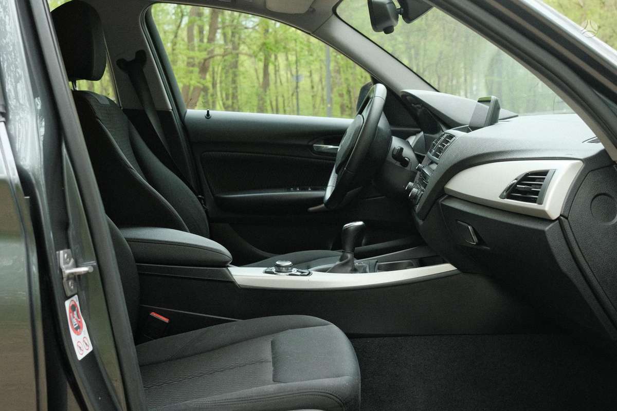 BMW 116, 1.5 l., Хэтчбек