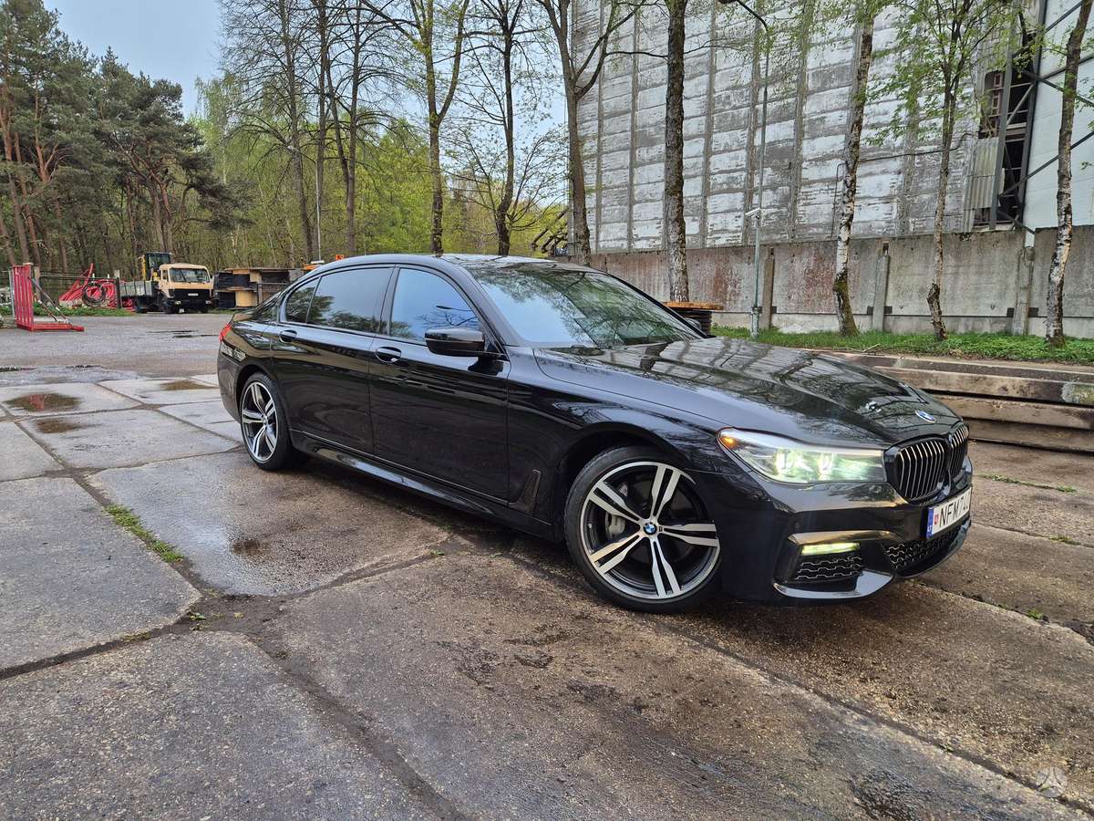 BMW 740, 3.0 l., Лимузин