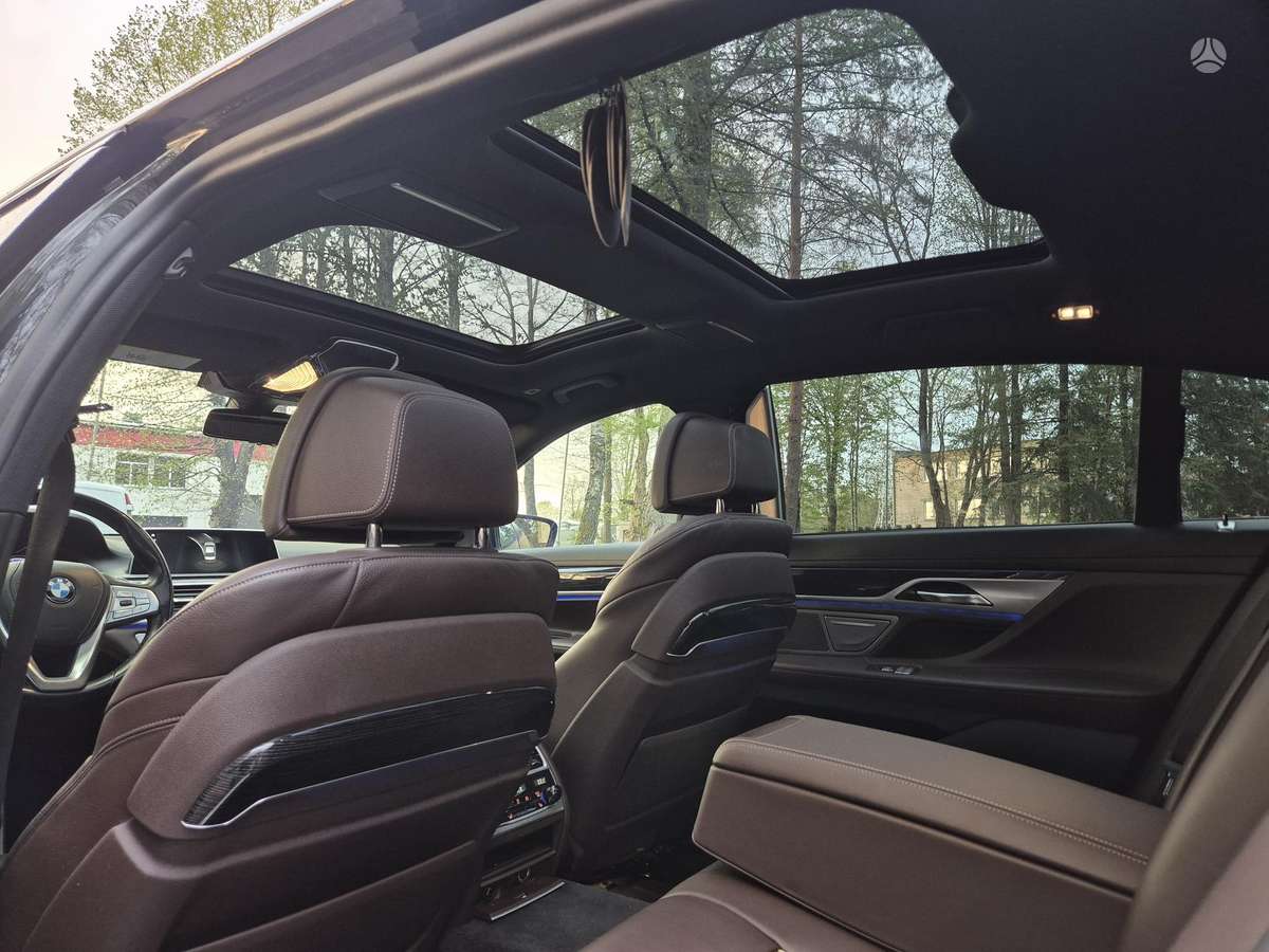 BMW 740, 3.0 l., Лимузин
