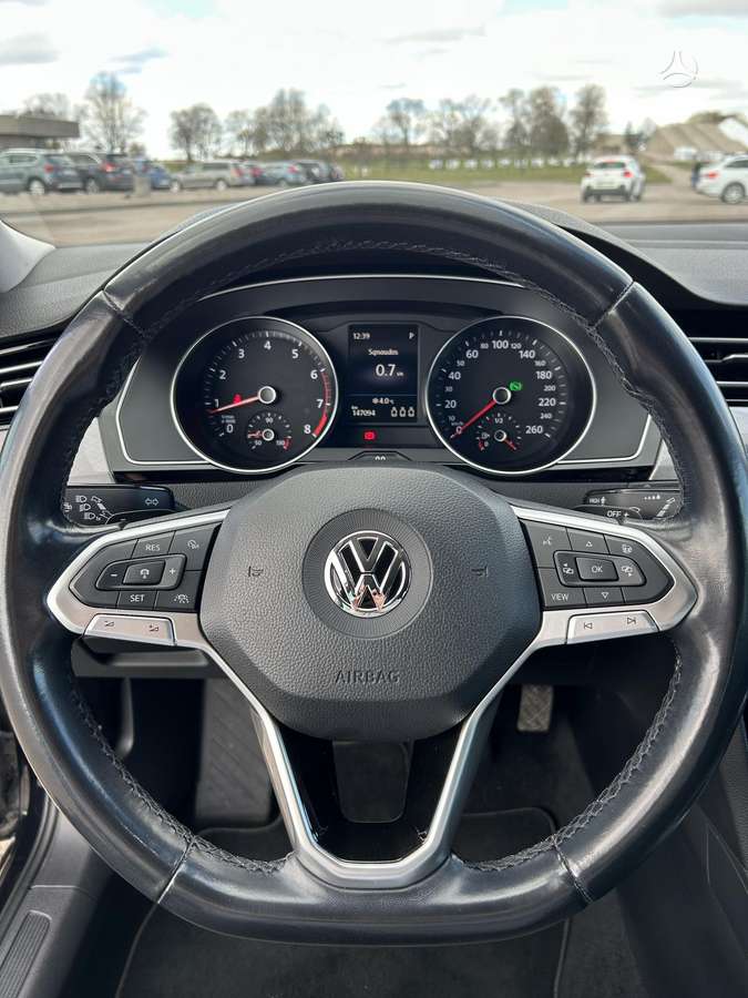 Volkswagen Passat, 1.5 l., universalas