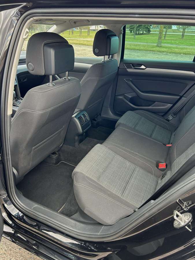 Volkswagen Passat, 1.5 l., universalas