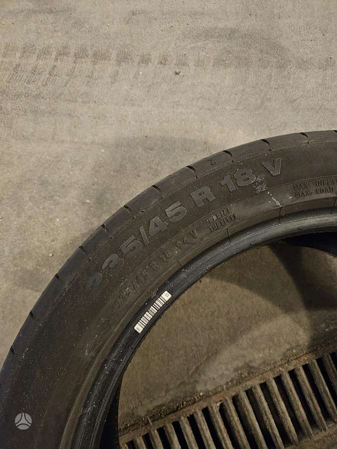 Continental, летние 235/45 R18