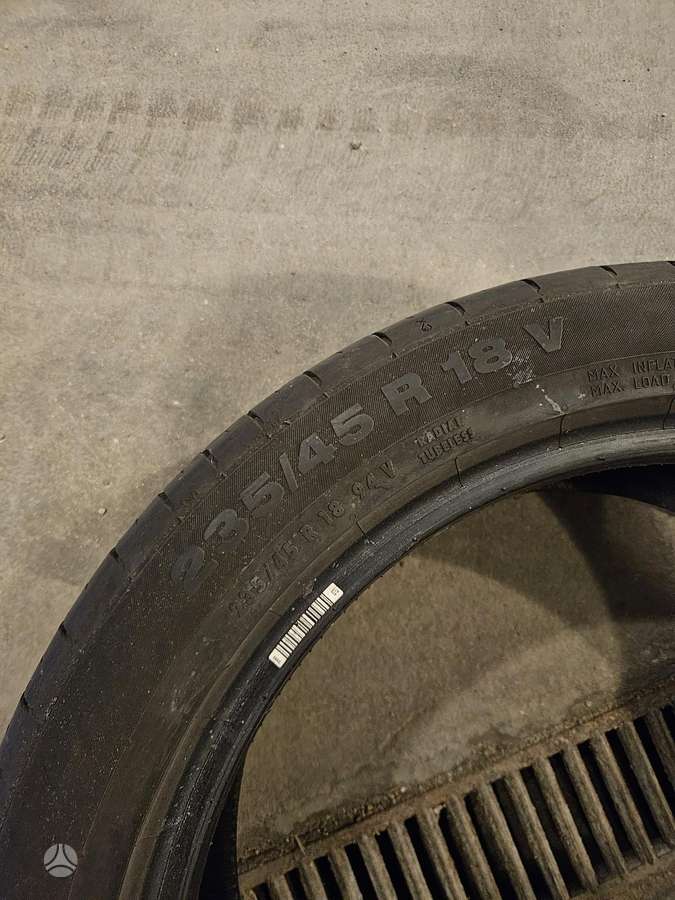 Continental, vasarinės 235/45 R18