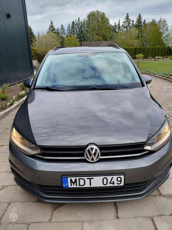 Volkswagen Touran - 2