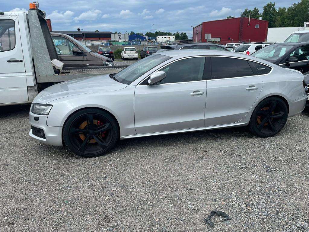 Audi S5, 3.0 l., Седан