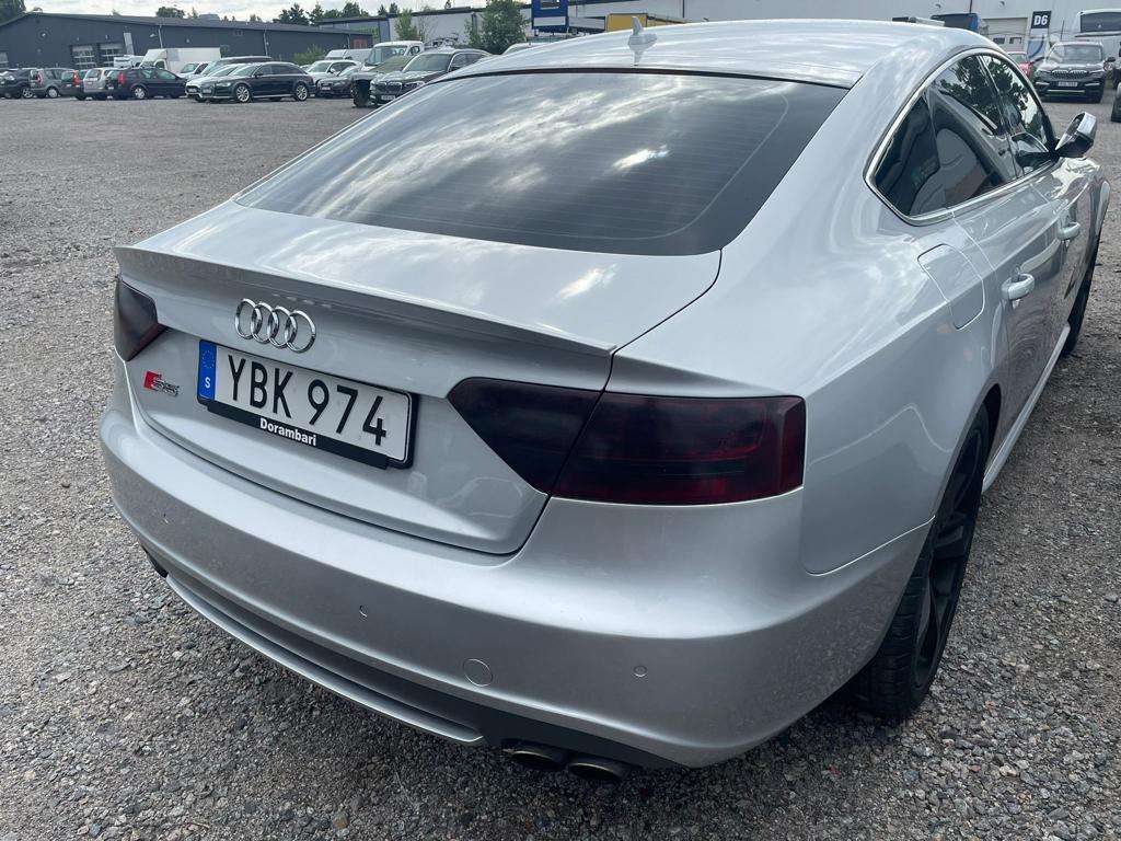 Audi S5, 3.0 l., Седан