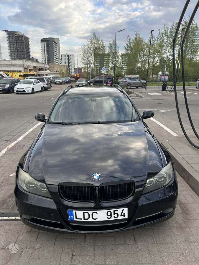 BMW 320, 2.0 l., universalas