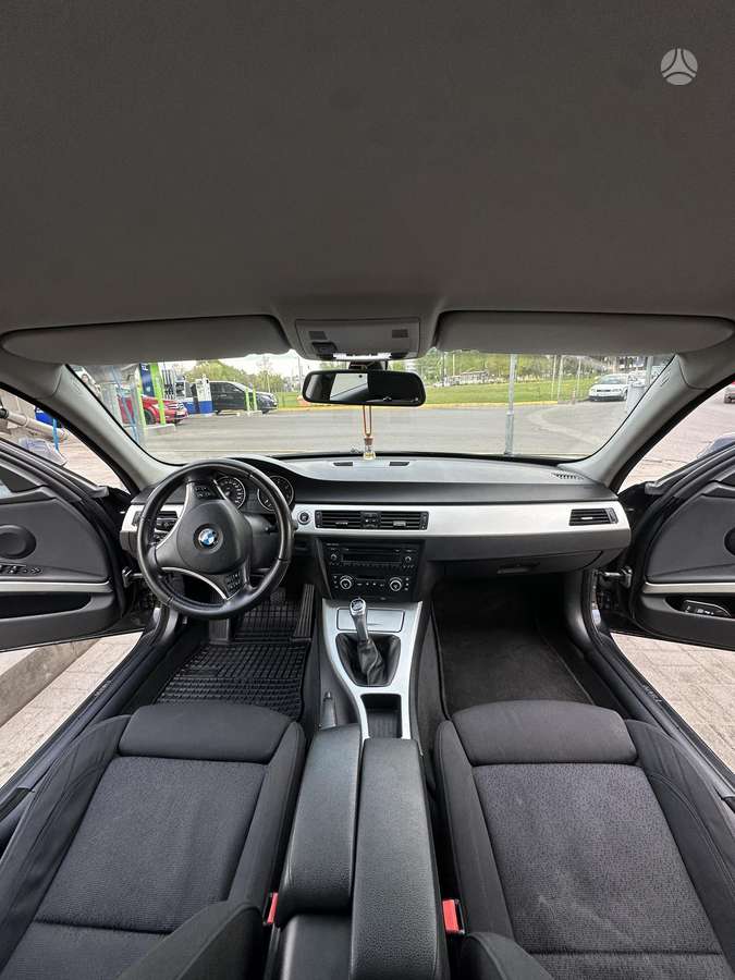 BMW 320, 2.0 l., universalas