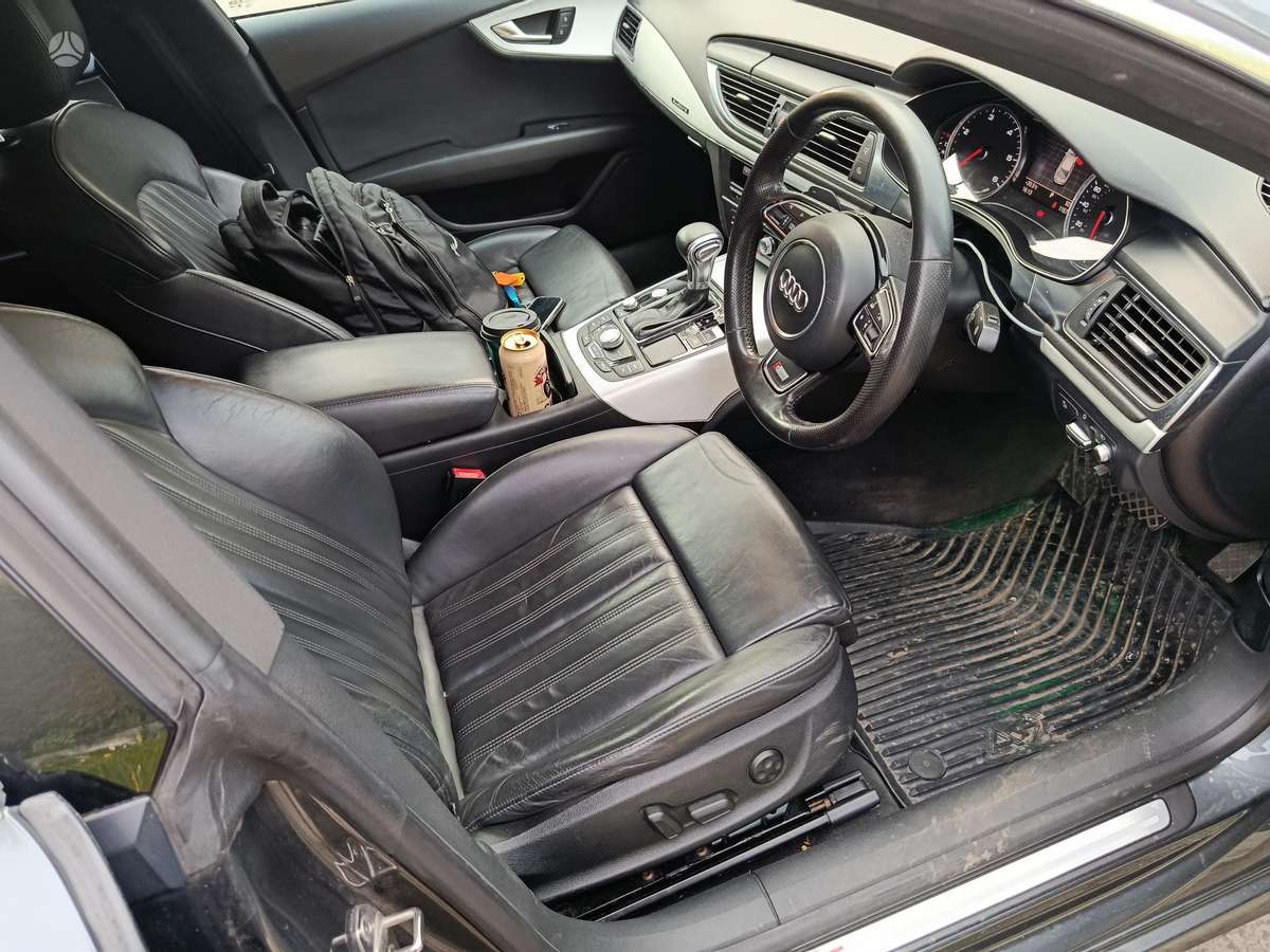 Audi A7, sedanas