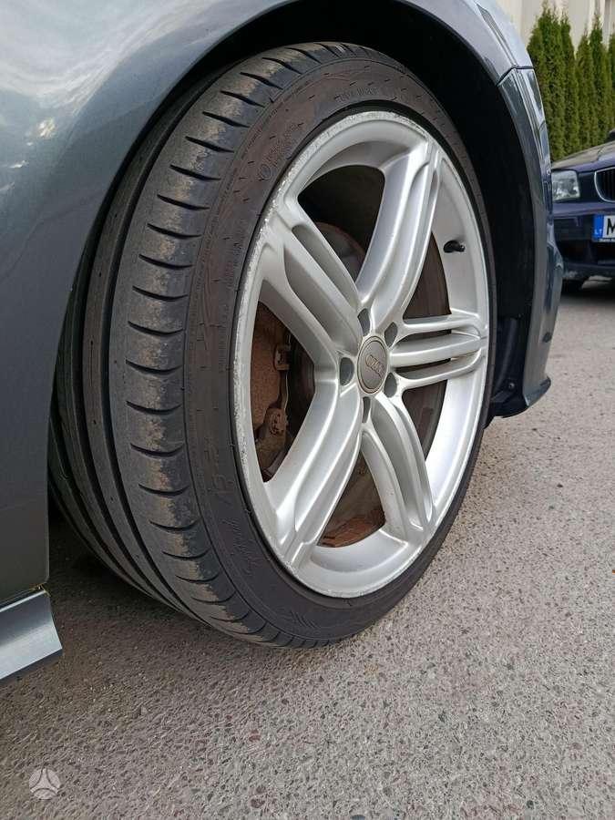 Audi A7, sedanas