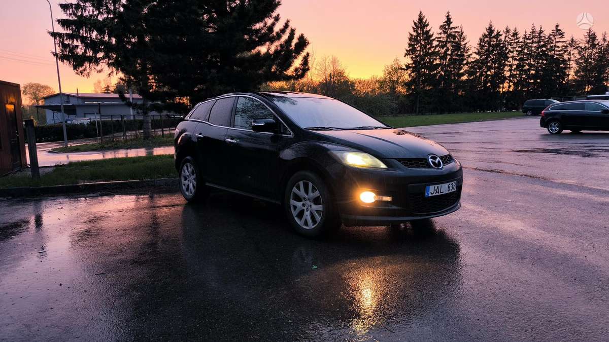 Mazda CX-7, 2.3 l., off-road / crossover