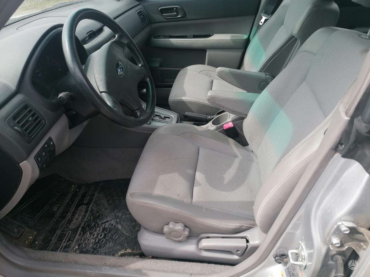 Subaru Forester, 2.0 l., Внедорожник / Кроссовер