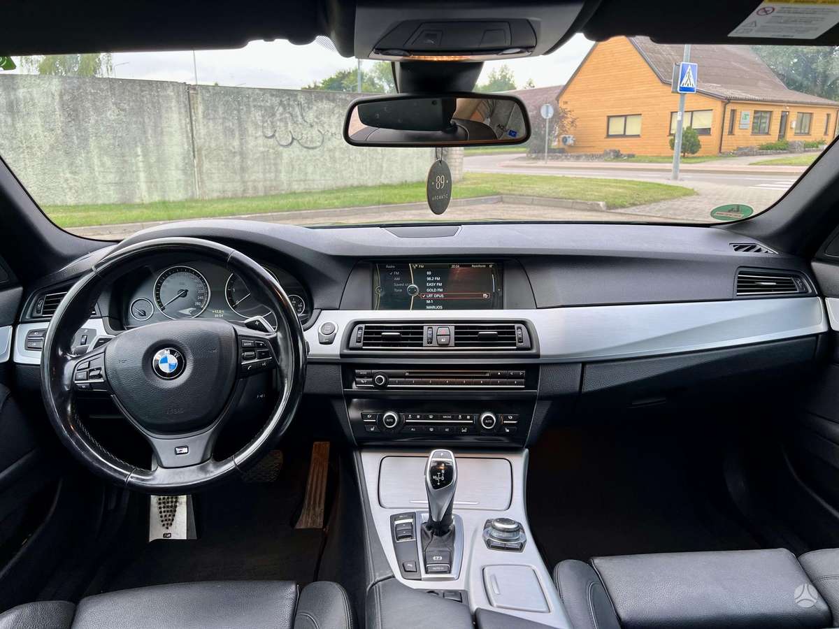 BMW 525, 2.0 l., Универсал