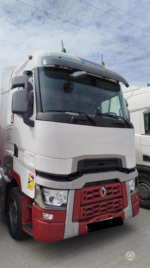 Renault T, double sleeper