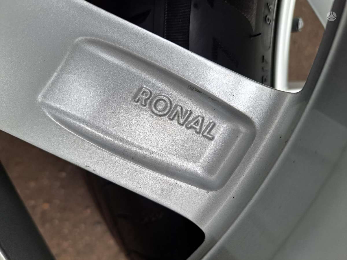 Skoda Superb, light alloy, R17