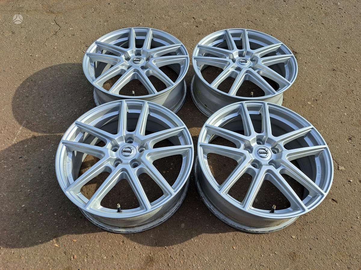 Volvo XC60, light alloy, R18