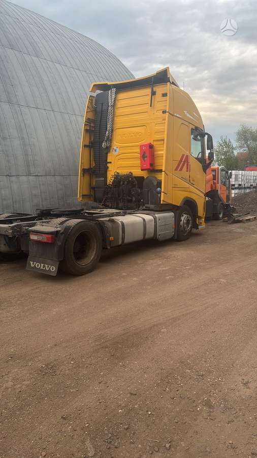 Volvo FH4 500 XL, double sleeper