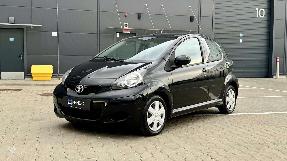 Toyota Aygo - 1
