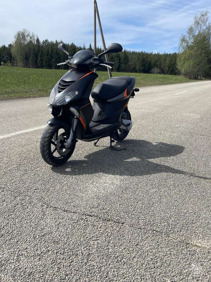 Piaggio NRG 49cc, scooters / mopeds