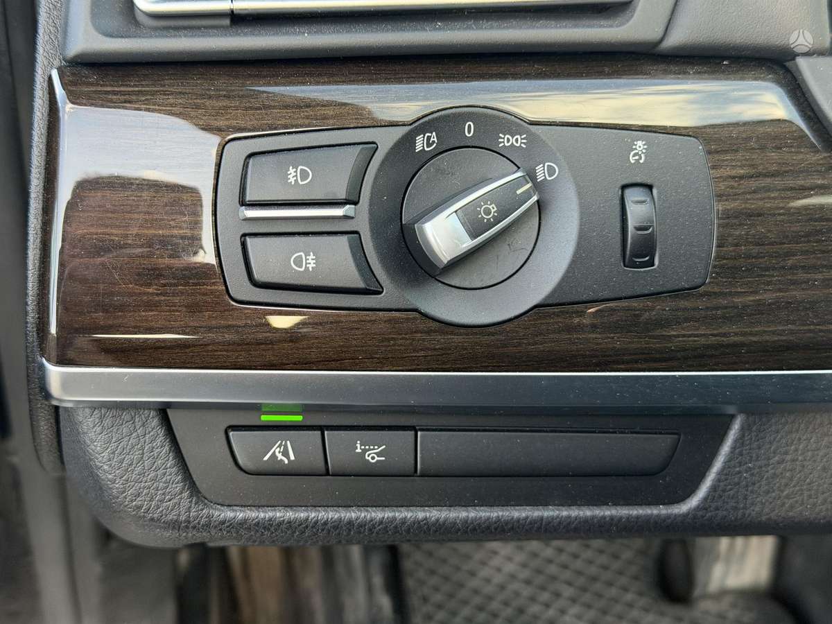 BMW 730, 3.0 l., Седан