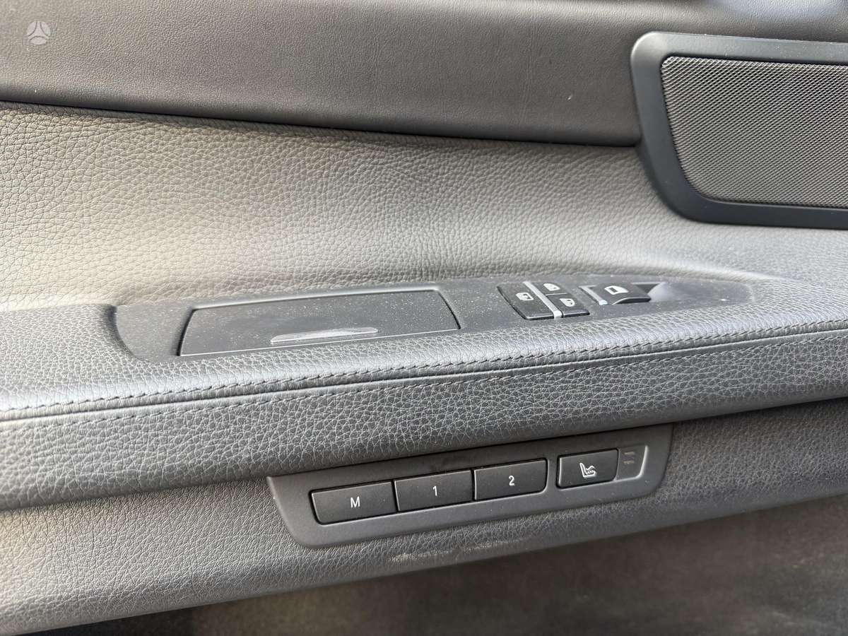 BMW 730, 3.0 l., Седан