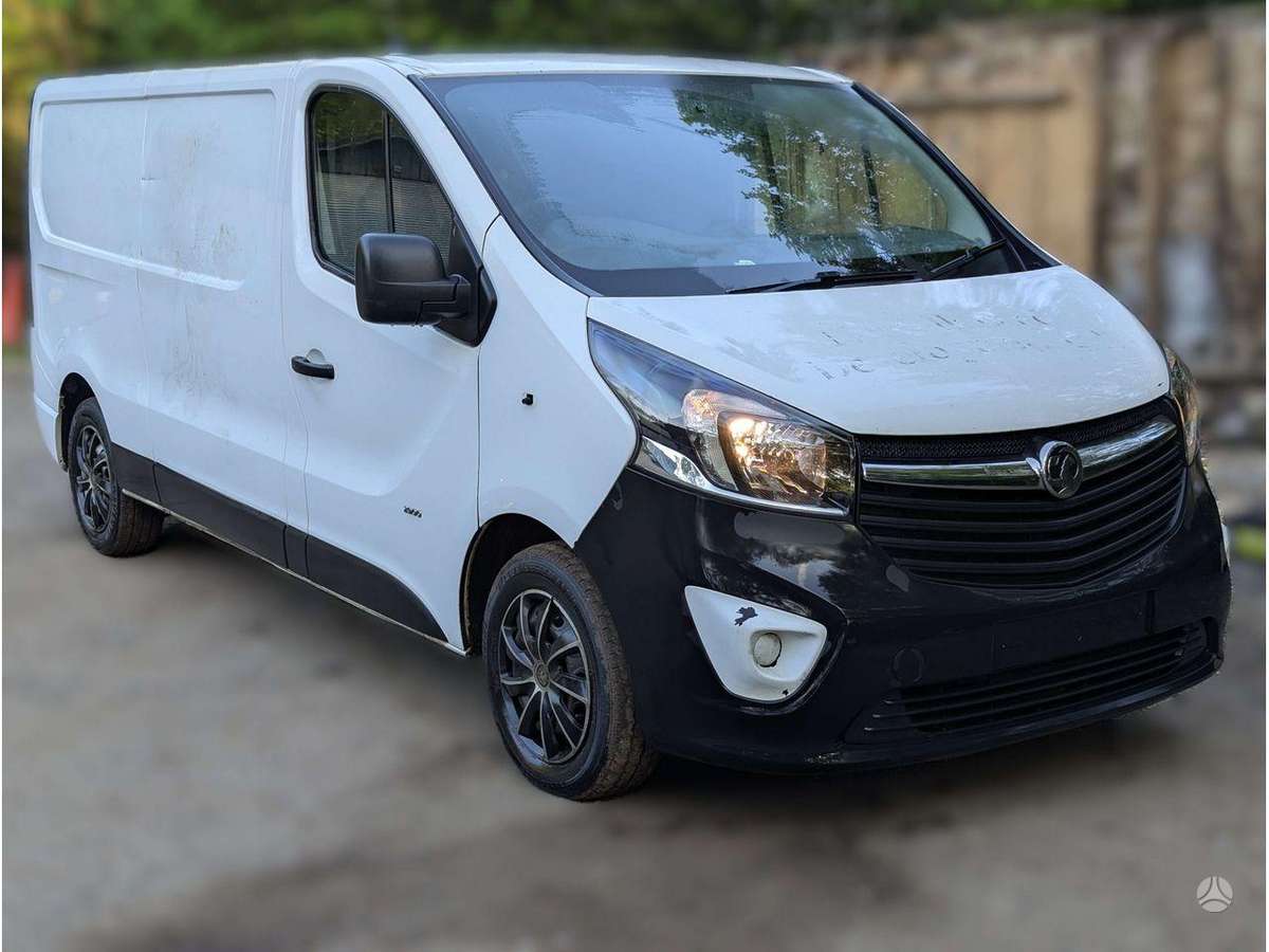 Opel Vivaro engine