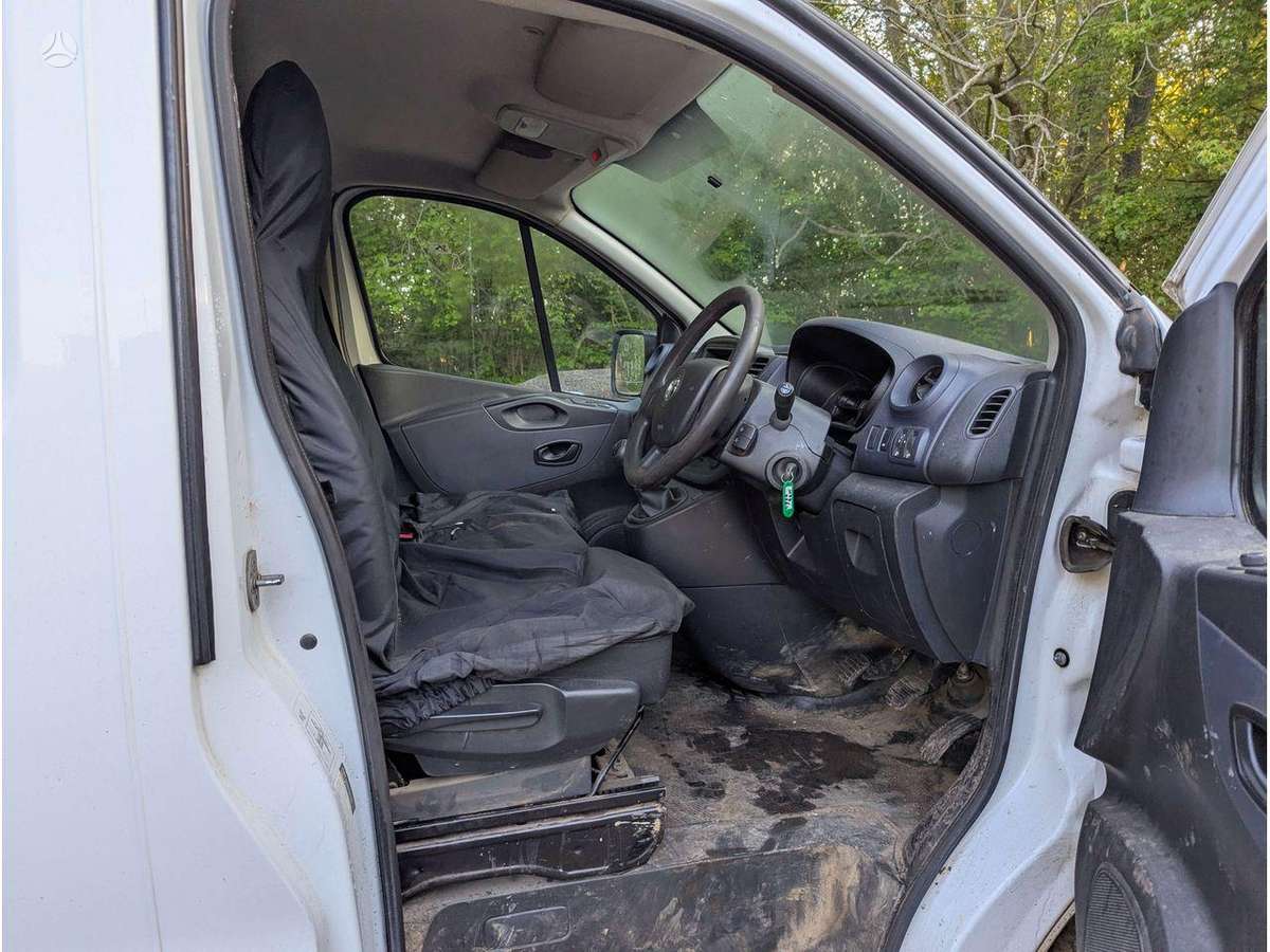 Opel Vivaro двигатель