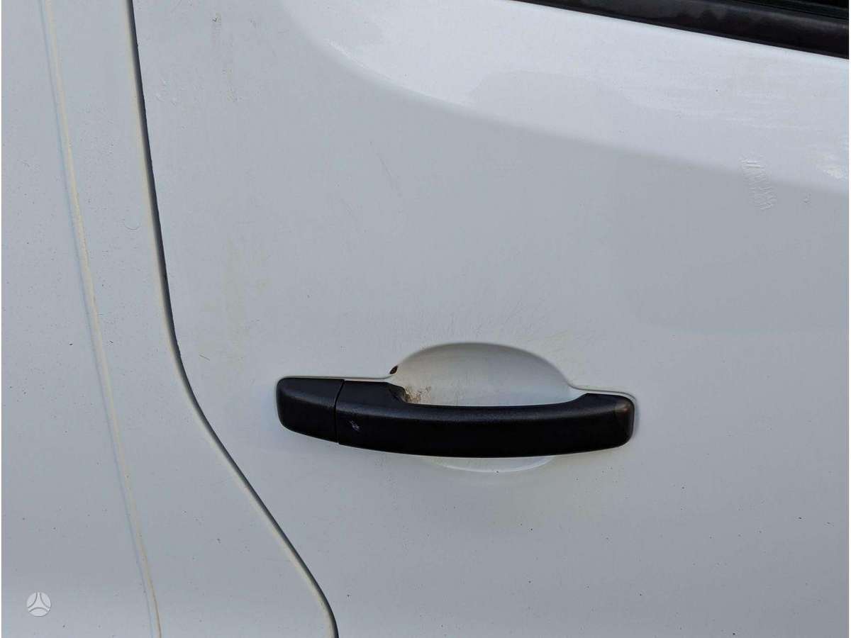 Opel Vivaro двигатель