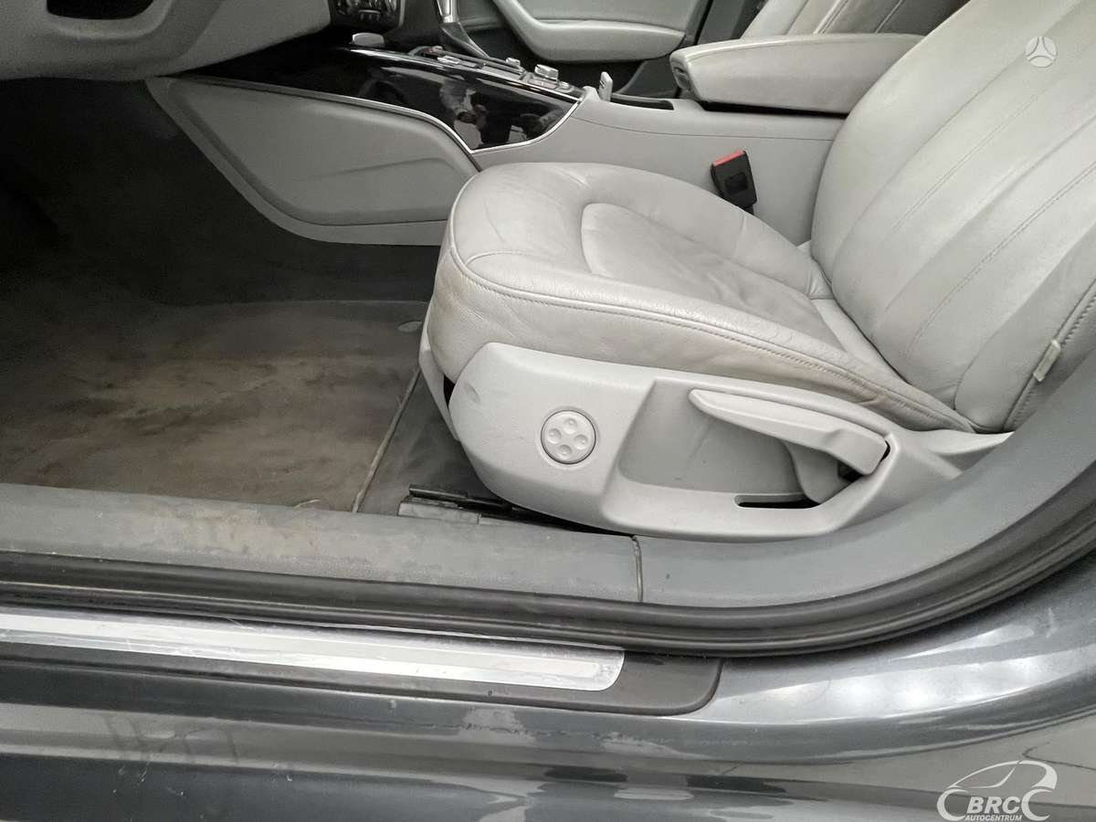 Audi A6, 3.0 l., sedans
