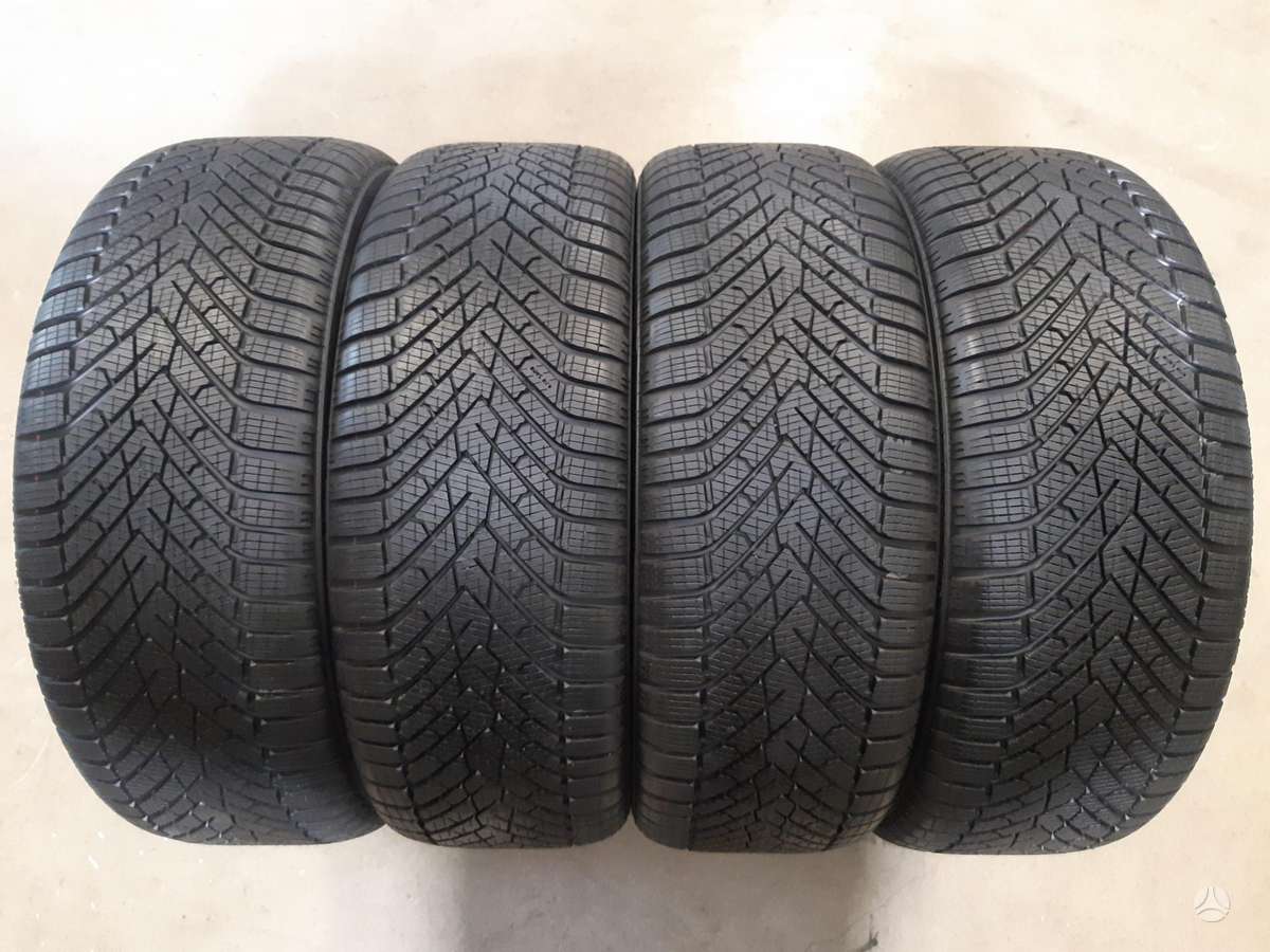 Pirelli 2025m Scrp. Winter 2 85%, žieminės 285/35 R23