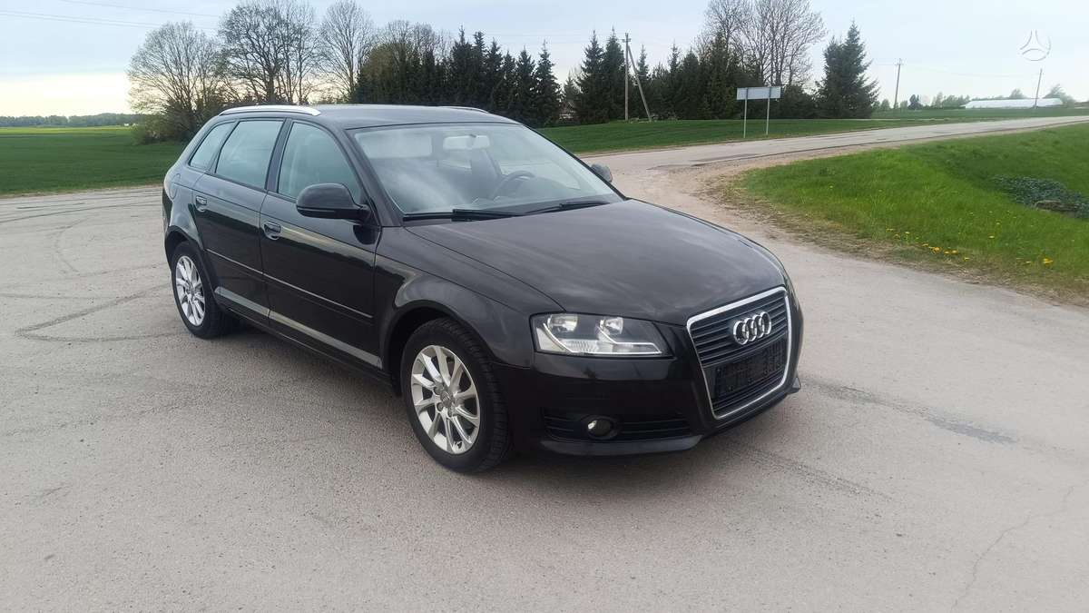 Audi A3, 1.6 l., hatchback