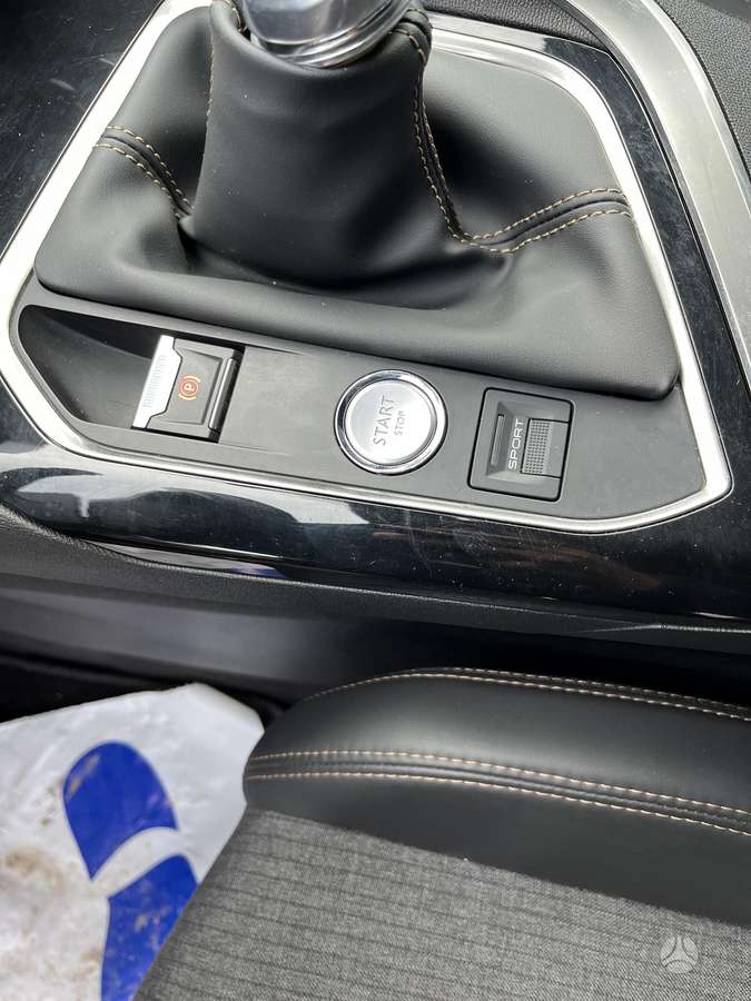 Peugeot 3008, hatchback