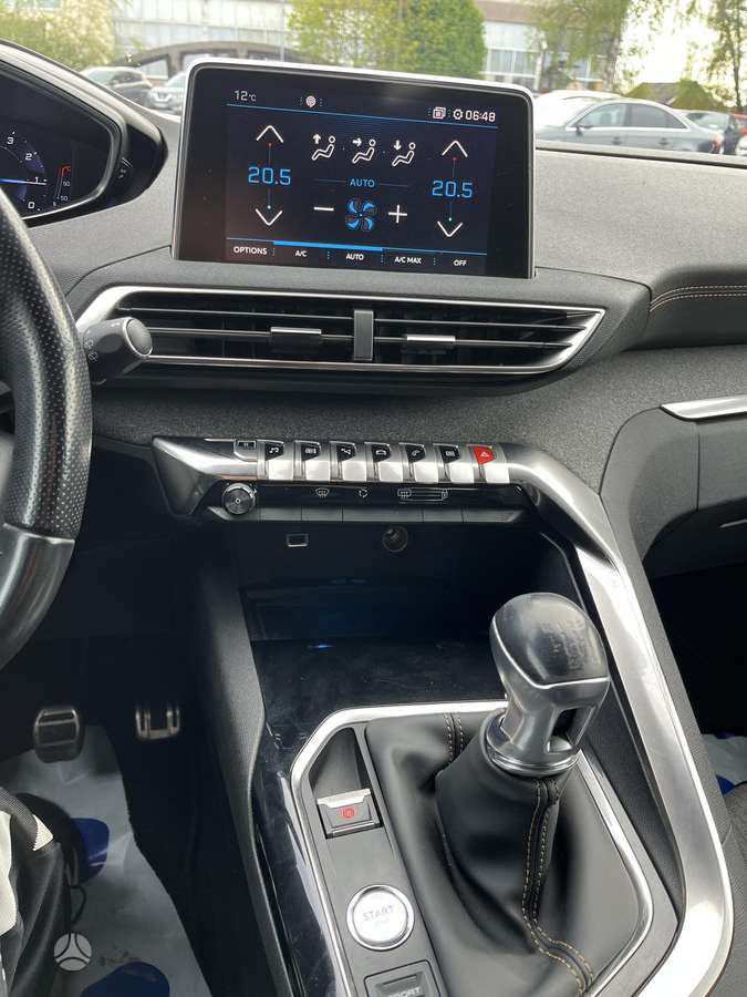 Peugeot 3008, hatchback