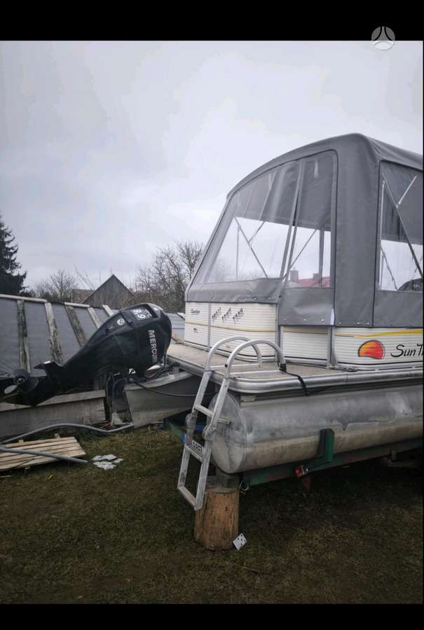 JAV Sun Tracker BH-21, pontoon boats